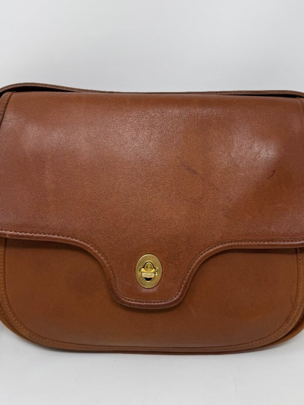 Coach Vintage Lenox Crossbody Bag 9918 Tan Brass Turnlock USA 1980s